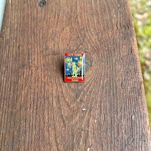New York Millennium pin
